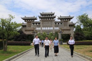 宜春市政協(xié)主席李逸翔視察仁和集團(tuán)