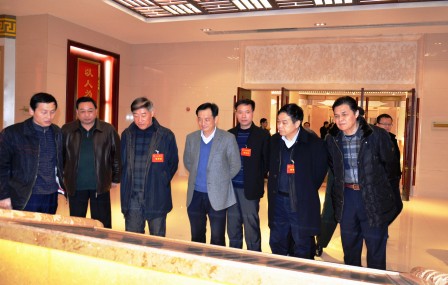 駐贛全國人大代表和省人大代表視察仁和集團(tuán) (1)_副本.jpg