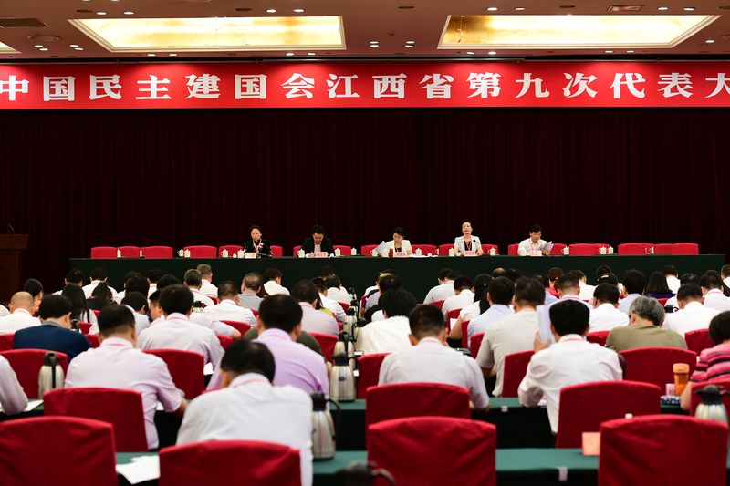 1497398785582046694.jpg 楊文龍董事長(zhǎng)第三次當(dāng)選民建江西省副主委 .jpg